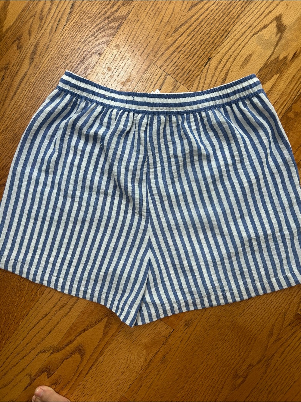 Striped Drawstring Shorts - Picture 4 of 8